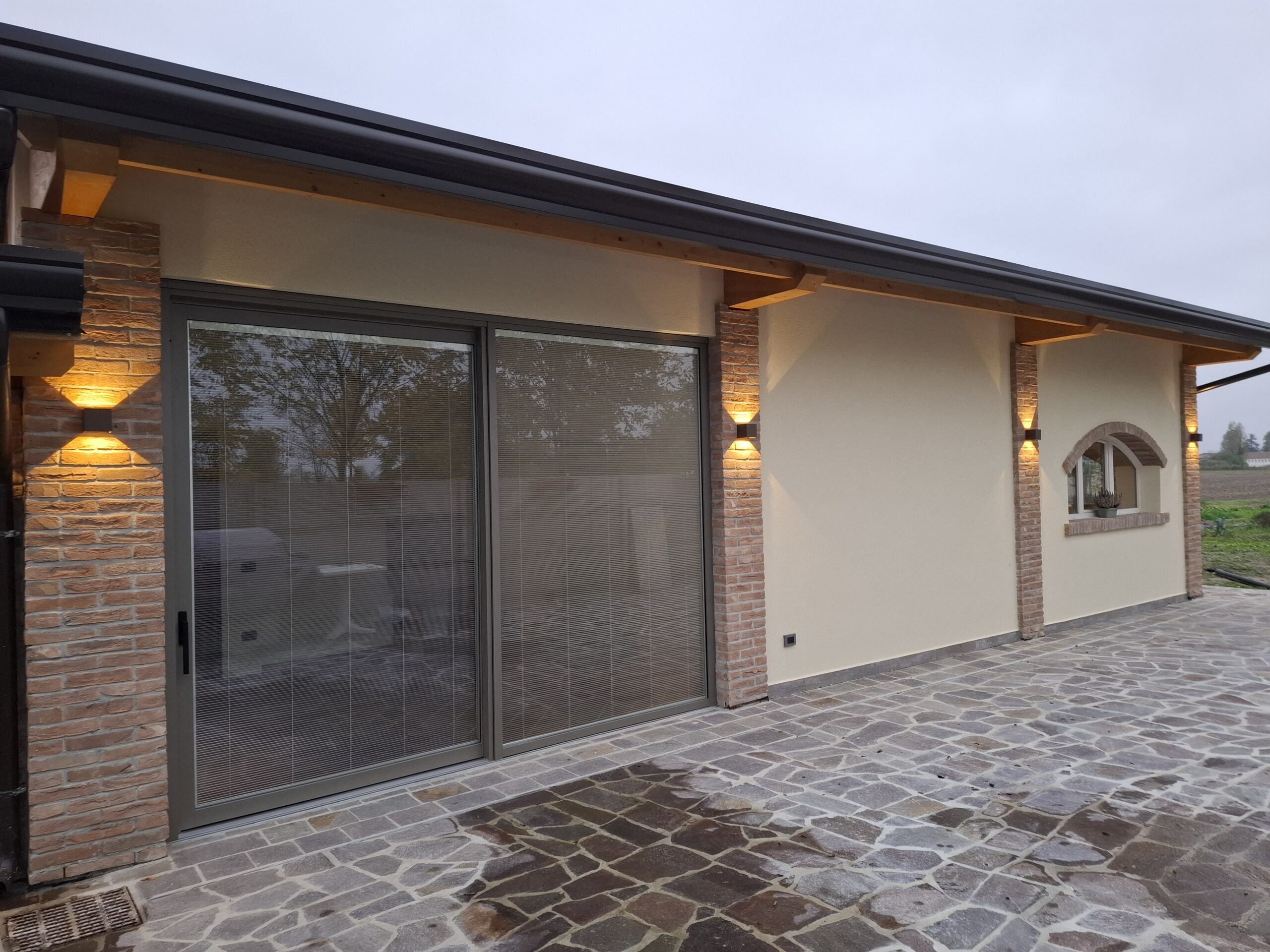 vetrata veneziana integrata